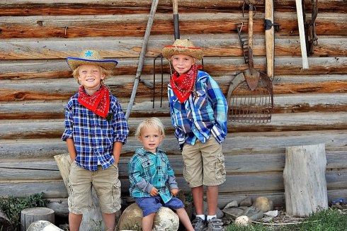 424741_10151261047058179_259229953_n