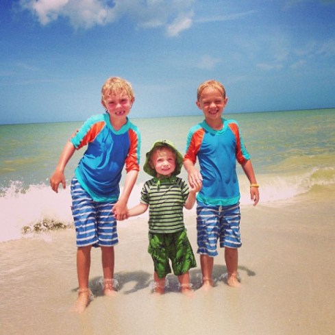 181260_10151711739558179_1709795377_n