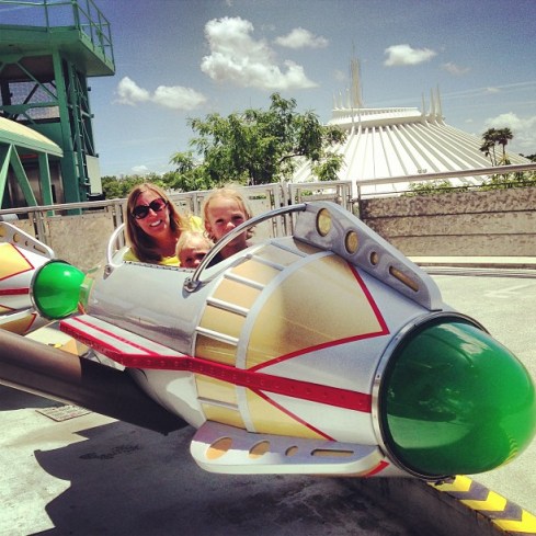 1001150_10151713770363179_368203297_n